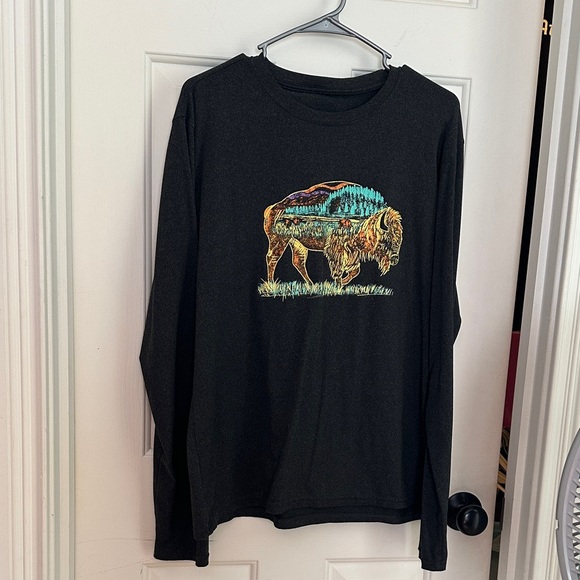 Buffalo Graphic Black Long Sleeve Tee - Picture 1 of 3